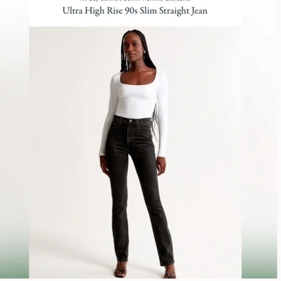 Abercrombie & Fitch Denim - NWT Abercrombie & Fitch Ultra High Rise The Slim Straight, Size 25L